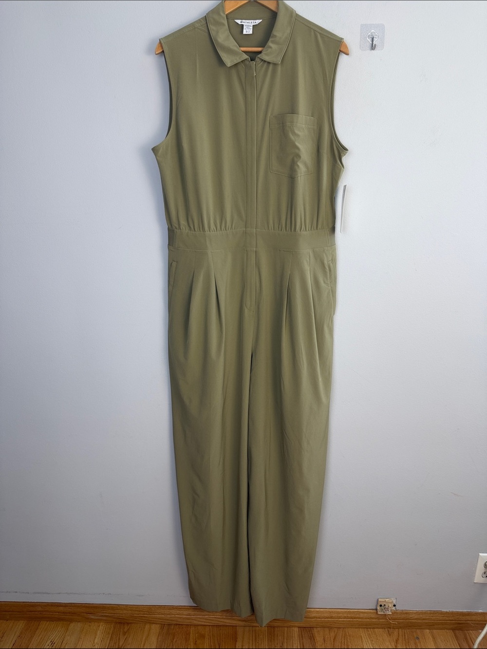 NEW Athleta Brooklyn Heights Wide Leg Jumpsuit Size 16T Olive Athleisure Utility - Picture 2 of 16